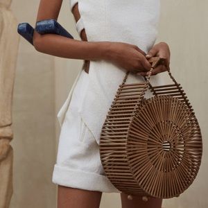 BRAND NEW Cult Gaia Zaha Bag Chestnut